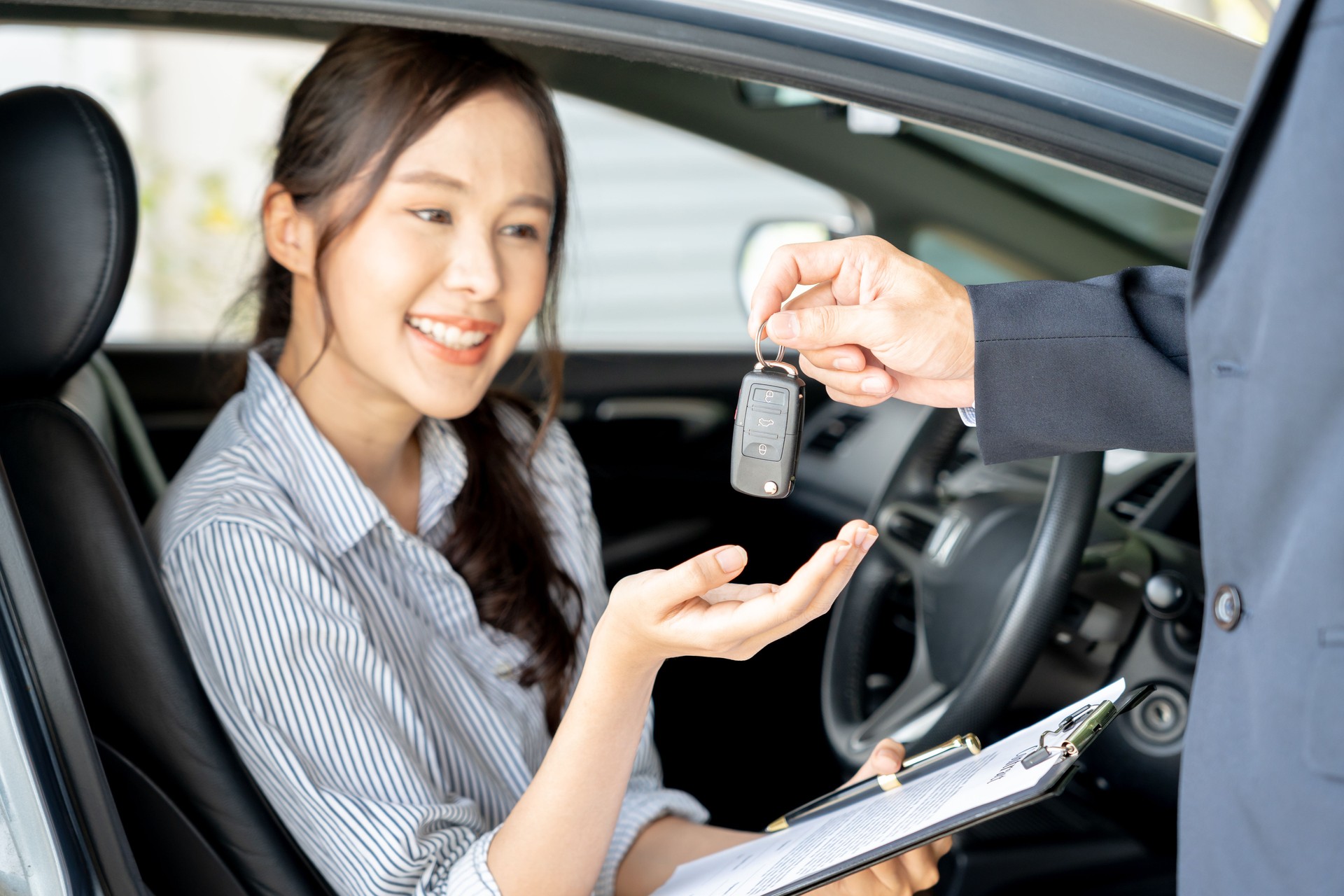 lease, rental car, sell, buy. Dealership send contract and car keys to new owner to sign. Sales, loan credit financial, rent vehicle, insurance, renting, Seller, dealer, installment, car care business